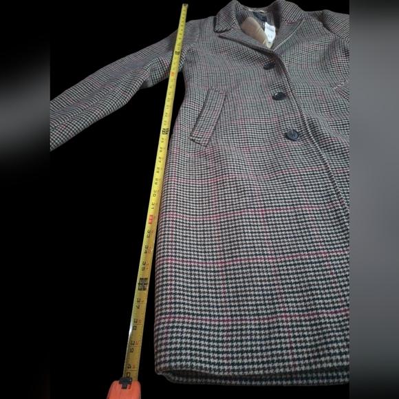 Abercrombie & Fitch winter coat. NWT. - Picture 6 of 10